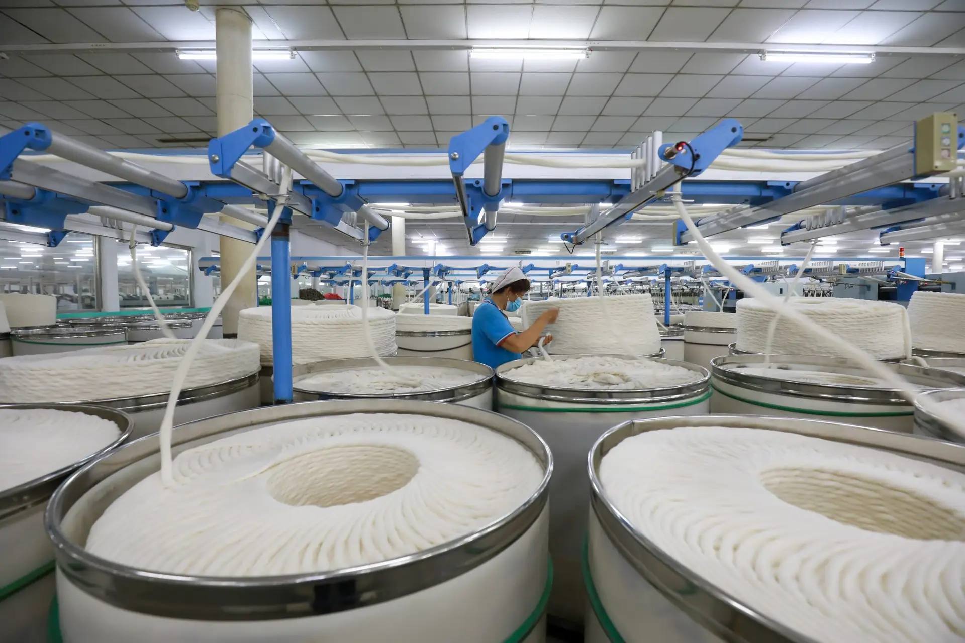 Ikonmac power quality solutions improving energy efficiency for textile industry operations.