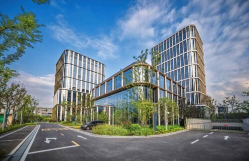 Ikonmac’s power quality solutions implemented in a commercial building