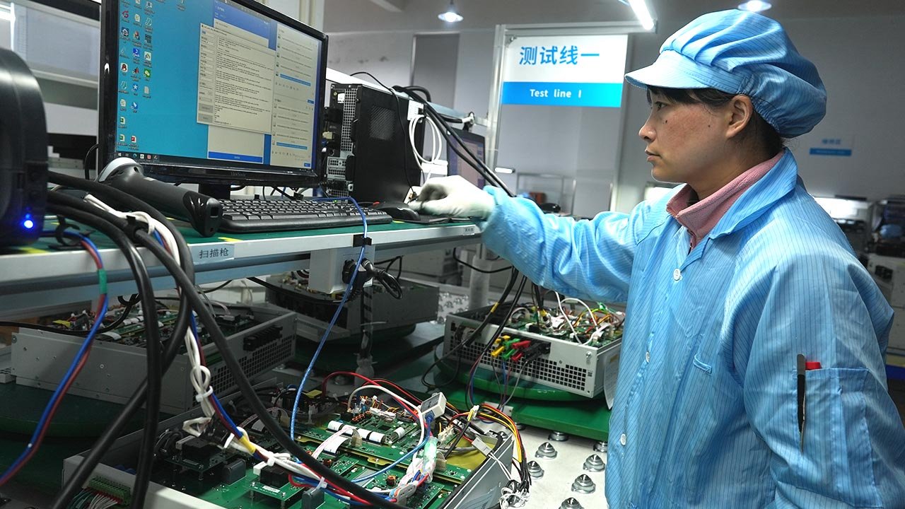 Ikonmac low-voltage testing of assembled power quality systems before delivery